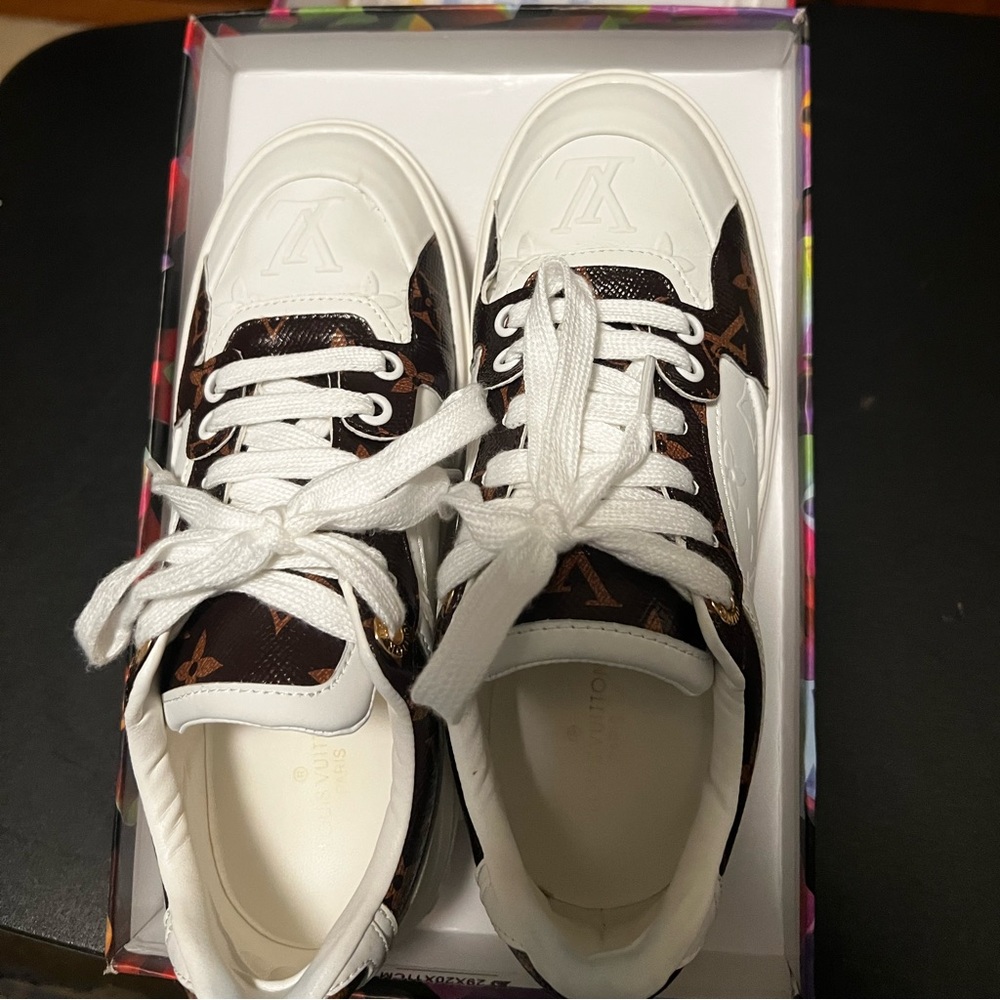 LV copy
